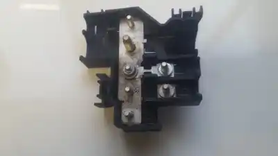 Pezzo di ricambio per auto di seconda mano Scatola Relè/fusibili per AUDI A6, C6 2008.10 - 2011.08 FACELIFT 2.0 TDI 100KW 2005.06 - 2011.08 Riferimenti OEM IAM 4F0941824  
