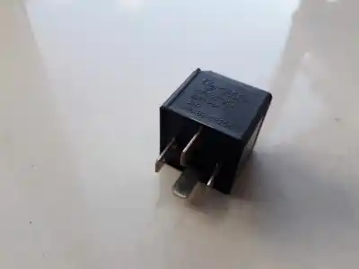 Second-hand car spare part relay for audi a6, c6 2008.10 - 2011.08 facelift 2.0 tdi 100kw 2005.06 - 2011.08 oem iam references 8k0951253  