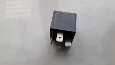Автозапчасти б/у реле за SKODA SUPERB (3U4) 2.5 V6 TDI CAT (AYM) ссылки OEM IAM 8D0951253A  