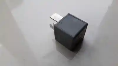 Автозапчастина б/у  для SKODA SUPERB (3U4)  Посилання на OEM IAM 141951253B  20240072