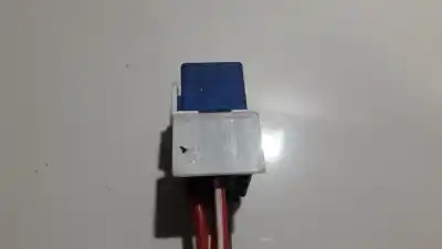 Pezzo di ricambio per auto di seconda mano Relè per LAND ROVER RANGE ROVER, 2002.03 - 2012.08 3.0 TD 6 130KW 2002.03 - 2012.08 Riferimenti OEM IAM 61366915327  6136-6915327, 61.36-6915327, V23134-K59-X313, V23134K59X313