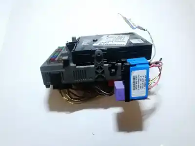 Pezzo di ricambio per auto di seconda mano  per RENAULT ESPACE IV (JK0)  Riferimenti OEM IAM 17500020777  8200316854, 8200301377, 8200283812, 026020008