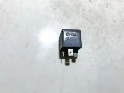 Pezzo di ricambio per auto di seconda mano  per VOLKSWAGEN PASSAT VARIANT (3B6)  Riferimenti OEM IAM 8D0951253A  V23134B52X301