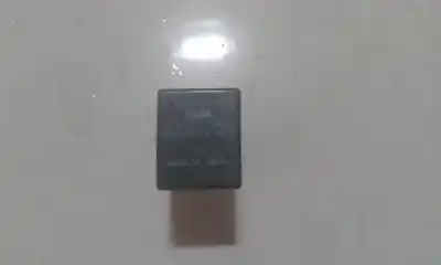 Second-hand car spare part Relay for MITSUBISHI OUTLANDER (CW0) 2.0 DI-D Intense OEM IAM references MR301978  