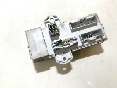 Second-hand car spare part fuse box unit for kia sorento 2.4 16v cat oem iam references   