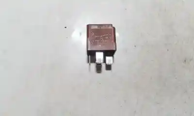 Second-hand car spare part relay for opel astra h caravan 1.9 cdti oem iam references 4rd007794-05  