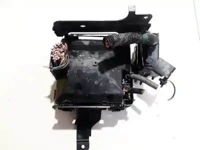 Second-hand car spare part fuse box unit for honda fr-v (be) 2.2 ctdi executive oem iam references   