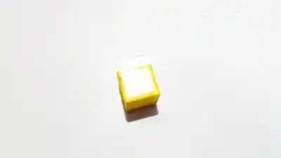 Pezzo di ricambio per auto di seconda mano  per OPEL MERIVA  Riferimenti OEM IAM 90226846  V23134-J52-X369