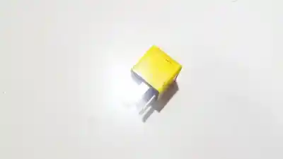 Pezzo di ricambio per auto di seconda mano  per OPEL MERIVA  Riferimenti OEM IAM 90226846  V23134-J52-X369