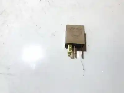 Pezzo di ricambio per auto di seconda mano  per KIA CEED (JD)  Riferimenti OEM IAM 952202S000  95220-2S000