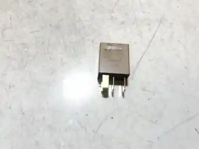 Pezzo di ricambio per auto di seconda mano  per KIA CEED (JD)  Riferimenti OEM IAM 952202S000  95220-2S000