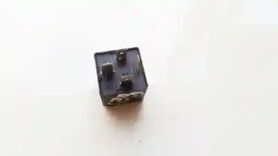 Second-hand car spare part relay for audi a5 cabriolet (8f7) 3.0 tdi quattro oem iam references 8k0951253  v23136-b6-x72
