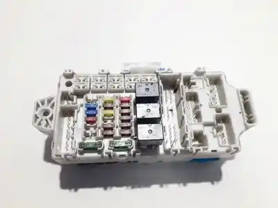 Peça sobressalente para automóvel em segunda mão CAIXA DE FUSÍVEIS E RELÉS por MITSUBISHI OUTLANDER (CU0W)  Referências OEM IAM 307220380  9148