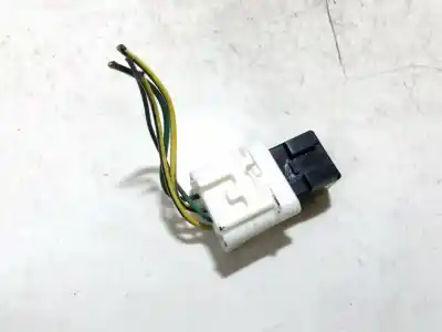 Second-hand car spare part relay for mazda premacy (cp) 2.0 turbodiesel cat oem iam references b150  