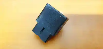 Pezzo di ricambio per auto di seconda mano RELÈ per TOYOTA AVENSIS WAGON (T25)  Riferimenti OEM IAM 895A147010  061800-1010 895A1-47010