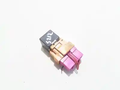 Second-hand car spare part relay for audi a4 avant (b5) 1.8 oem iam references 443951253j  89 95 11 60a