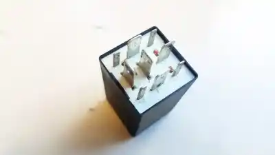 Second-hand car spare part relay for audi a4 avant (b5) 1.9 tdi oem iam references 3a0927181  