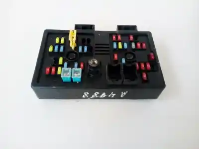 Peça sobressalente para automóvel em segunda mão Caixa De Fusíveis E Relés por CHEVROLET CAPTIVA 2.0 Diesel CAT Referências OEM IAM 96821082  