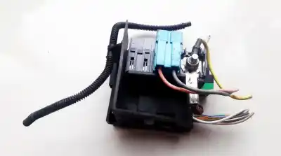 Second-hand car spare part fuse box unit for citroen c8 2.0 hdi cat (rhz / dw10ated) oem iam references 1485126080  00040100