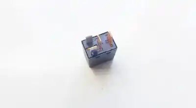 Second-hand car spare part relay for mitsubishi colt cz3 berl. 5 (z30a) 1.1 inform (d) oem iam references mb953382  v23075-e1001-x1