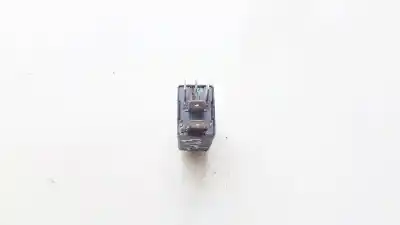Pezzo di ricambio per auto di seconda mano relè per volkswagen passat variant (3b6) 1.9 tdi riferimenti oem iam 8z0951253  