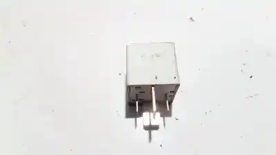 Pezzo di ricambio per auto di seconda mano relè per volkswagen passat variant (3b6) 1.9 tdi riferimenti oem iam 8d0951253  