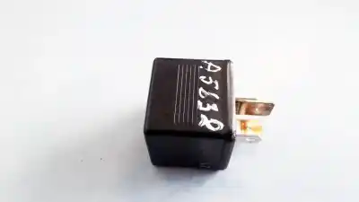 Gebrauchtes Autoersatzteil  zum AUDI 80, B4 1991.09 - 1995.01  OEM-IAM-Referenzen 899556  443951253S