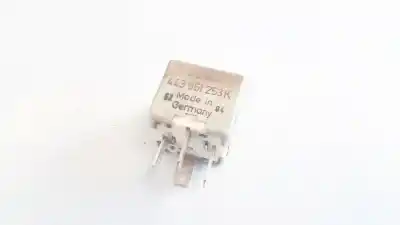 Gebrauchtes Autoersatzteil  zum AUDI 80, B4 1991.09 - 1995.01  OEM-IAM-Referenzen 443951253K  