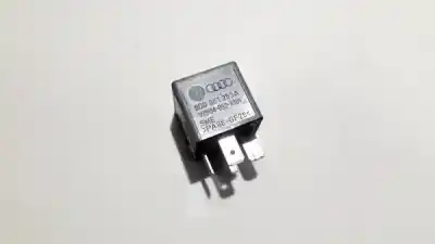 Автозапчастина б/у  для AUDI A6 AVANT (4B5)  Посилання на OEM IAM 8D0951253A  V23134-B52-X301