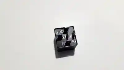 Second-hand car spare part relay for ford focus turnier (cak) 1.8 tddi turbodiesel cat oem iam references f0ab14b192aa  12v 40a20a