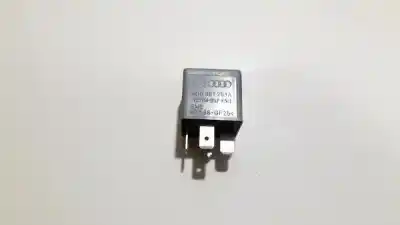 Автозапчастина б/у  для AUDI A6 AVANT (4B5)  Посилання на OEM IAM 8D0951253A  V23134-B52-X301