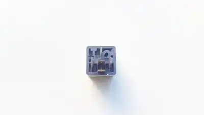 Second-hand car spare part relay for saab 9-5 (ys3e) 2.2 tid oem iam references 0332209159  1626239