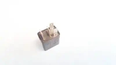 Second-hand car spare part relay for opel astra g caravan 1.7 16v cdti cat (z 17 dtl / lrb) oem iam references 24432680  702.21