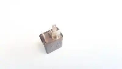 Second-hand car spare part relay for opel astra g caravan 1.7 16v cdti cat (z 17 dtl / lrb) oem iam references 24432680  702.21
