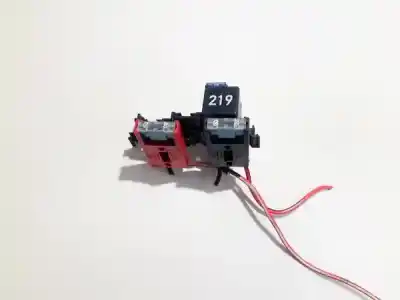Автозапчасти б/у  за AUDI A6 C5 (4B2, 4B4)  ссылки OEM IAM 8A0937530  