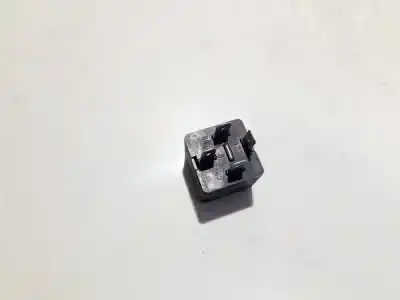 Second-hand car spare part relay for audi a6 c5 (4b2, 4b4) 2.5 tdi oem iam references 8d0951253a  
