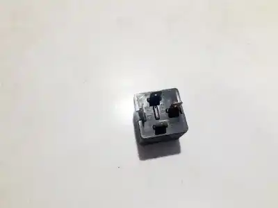 Second-hand car spare part relay for audi a6 c5 (4b2, 4b4) 2.5 tdi oem iam references 8d0951253a  