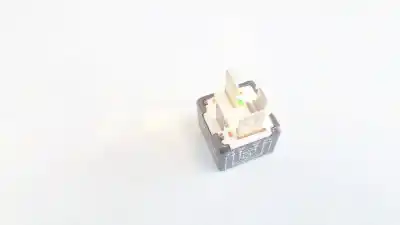 Pezzo di ricambio per auto di seconda mano relè per volkswagen passat variant (3b5) 1.9 tdi riferimenti oem iam 443951253j  899511000