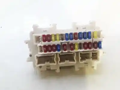 Second-hand car spare part fuse box unit for renault koleos 2.0 dci diesel fap oem iam references c1880  jy00a, 8a04