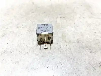 İkinci el araba yedek parçası  için AUDI A6, C5 1997.01 - 2001.08  OEM IAM referansları 8D0951253A  