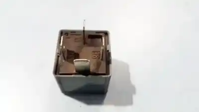 Second-hand car spare part relay for audi a6 avant (4b5) 2.5 tdi oem iam references 8d0951253a  
