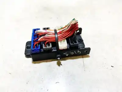 Pièce détachée automobile d'occasion BOÎTES À FUSIBLES pour KIA SORENTO I (JC)  Références OEM IAM 913103E810  91310-3E810