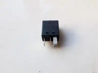 Second-hand car spare part relay for volvo v50 (545) 1.6 d oem iam references 9441161  05052a, v23074