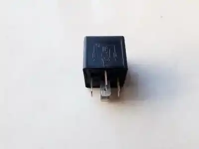 Pezzo di ricambio per auto di seconda mano relè per volvo v50 (545) 1.6 d riferimenti oem iam 9441160  v23134-a52-x345