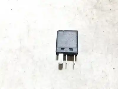 Pezzo di ricambio per auto di seconda mano  per VOLVO V50 (545)  Riferimenti OEM IAM 9441161  052931A