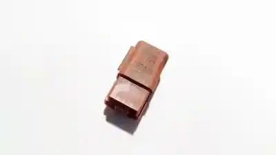 Gebrauchtes Autoersatzteil  zum NISSAN ALMERA TINO (V10M)  OEM-IAM-Referenzen 2523079964  