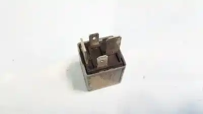 Pezzo di ricambio per auto di seconda mano relè per volkswagen passat variant (3b5) 1.9 tdi riferimenti oem iam 8d0951253  v23134-j52-x300
