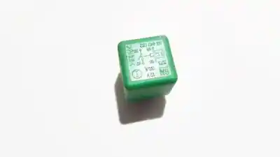 Recambio de automóvil de segunda mano de RELÉ PARA AUTOMÓVIL para OPEL ASTRA, G 1998.09 - 2004.12  referencias OEM IAM 03447012  