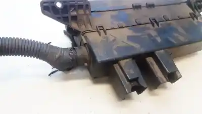 Peça sobressalente para automóvel em segunda mão caixa de fusíveis e relés por kia carnival 2.9 crdi cat referências oem iam   