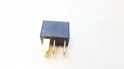 Second-hand car spare part relay for citroen c-crosser 2.2 hdi fap cat oem iam references mr588567  